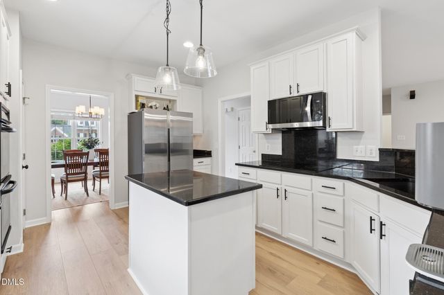 102 Dumont Court, Apex, NC 27523