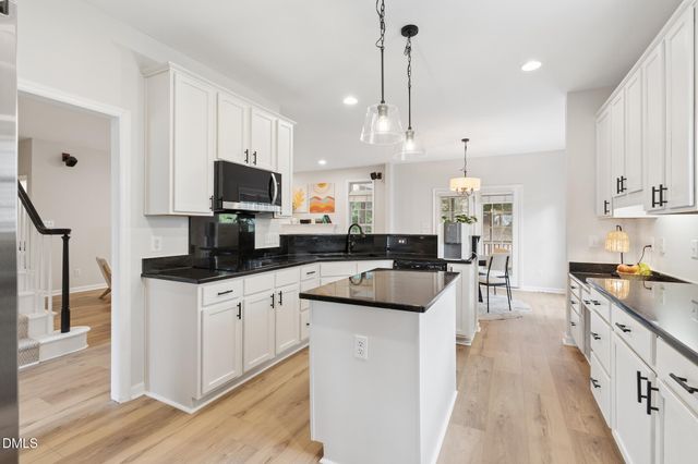 102 Dumont Court, Apex, NC 27523