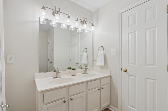 102 Dumont Court, Apex, NC 27523