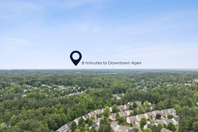 102 Dumont Court, Apex, NC 27523