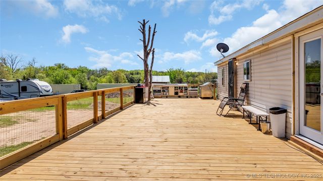14537 Us Highway 77, Marietta, OK 73448