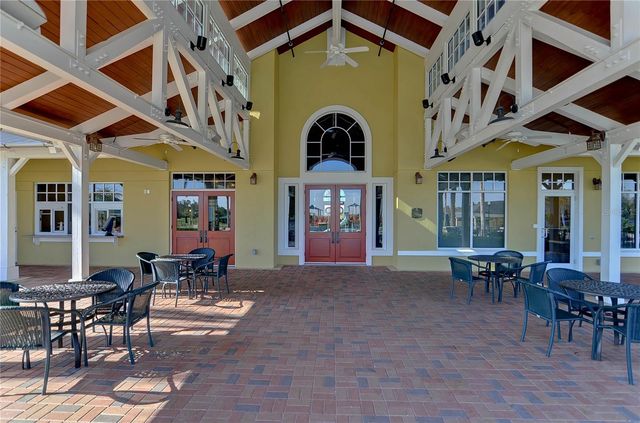 8934 LITTLE BLUESTEM DRIVE, Land O Lakes, FL 34637