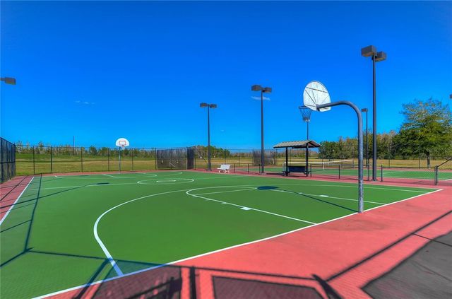 8934 LITTLE BLUESTEM DRIVE, Land O Lakes, FL 34637