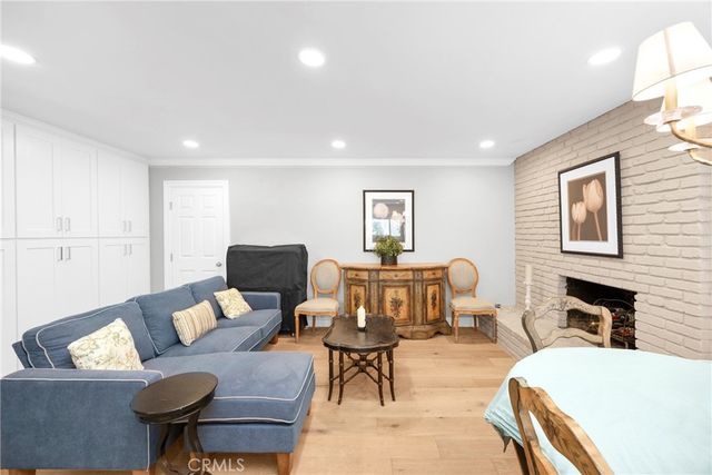 10462 Christopher St., Cypress, CA 90630