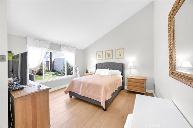 10462 Christopher St., Cypress, CA 90630