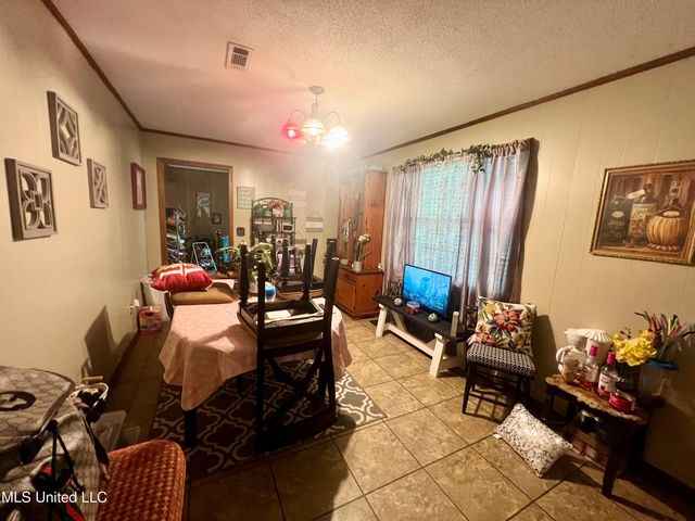 8 Pecan Drive, Cleveland, MS 38732