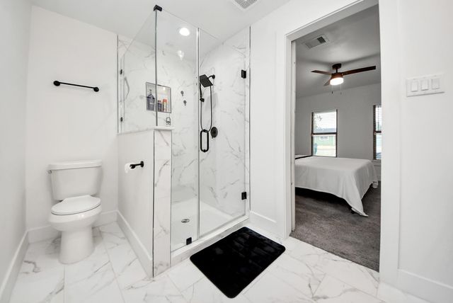 1110 Johnson Street, Pasadena, TX 77506