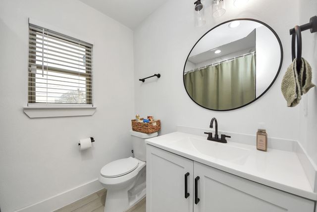 1110 Johnson Street, Pasadena, TX 77506