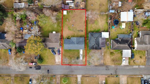 1110 Johnson Street, Pasadena, TX 77506