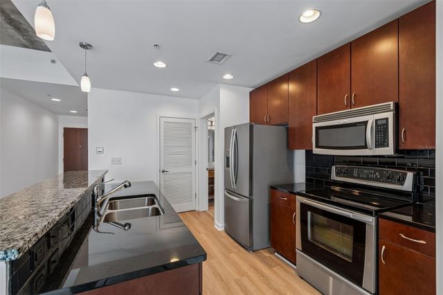 777 N ASHLEY DRIVE 1213, Tampa, FL 33602