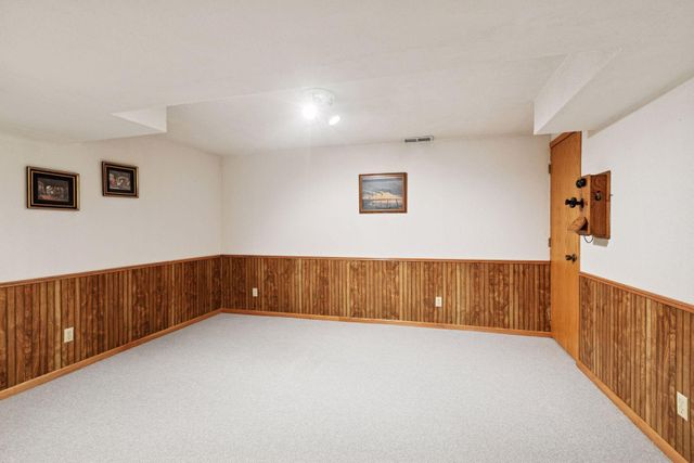 1795 Lake Valentine Road, Arden Hills, MN 55112