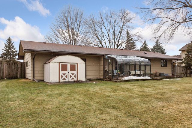 1795 Lake Valentine Road, Arden Hills, MN 55112