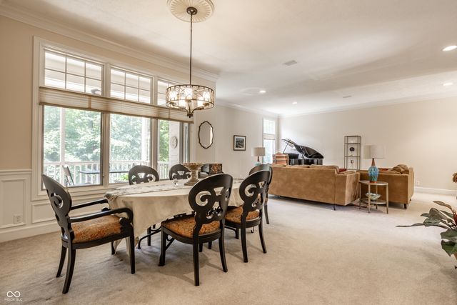 9729 Oakhaven Court, Indianapolis, IN 46256