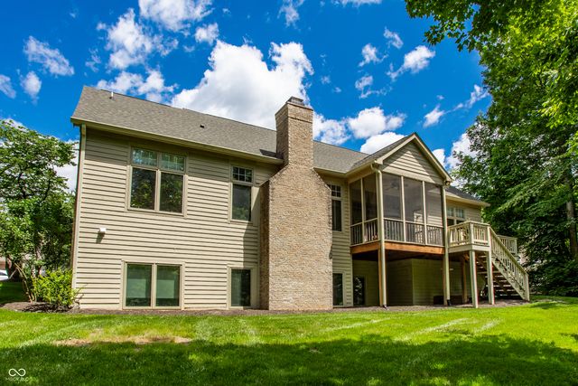 9729 Oakhaven Court, Indianapolis, IN 46256