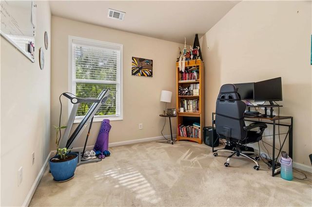3925 Princeton Lakes Pass SW, Atlanta, GA 30331