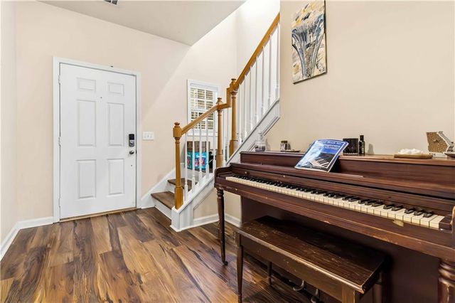 3925 Princeton Lakes Pass SW, Atlanta, GA 30331