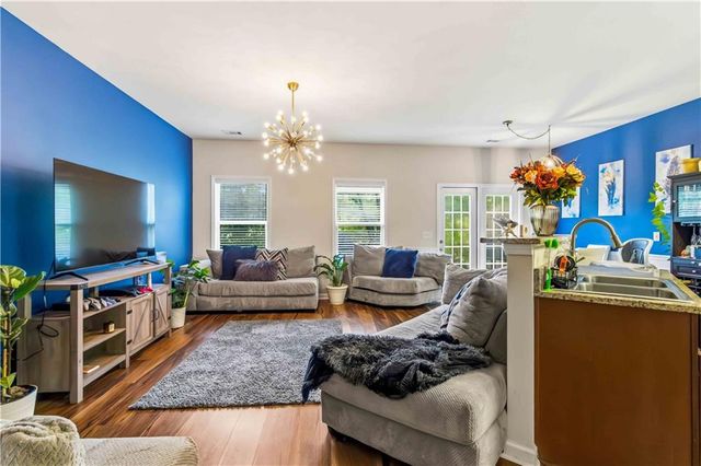 3925 Princeton Lakes Pass SW, Atlanta, GA 30331