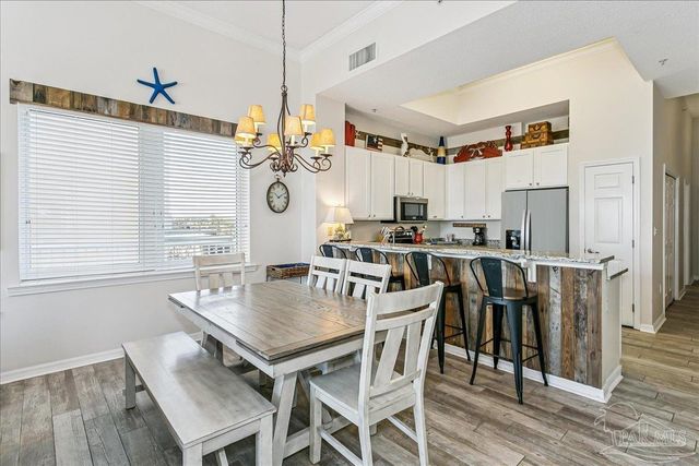 8573 Gulf Blvd 104, Navarre Beach, FL 32566