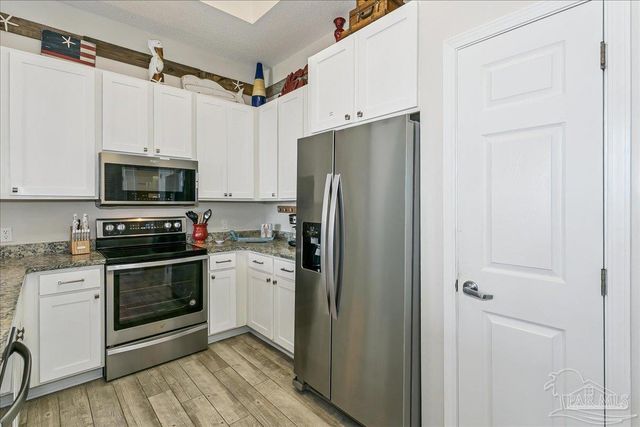 8573 Gulf Blvd 104, Navarre Beach, FL 32566