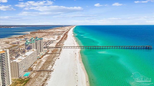 8573 Gulf Blvd 104, Navarre Beach, FL 32566
