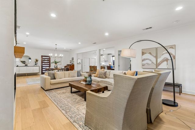 3744 Highgrove Drive, Dallas, TX 75220