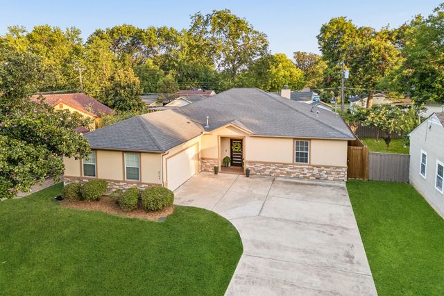 3744 Highgrove Drive, Dallas, TX 75220