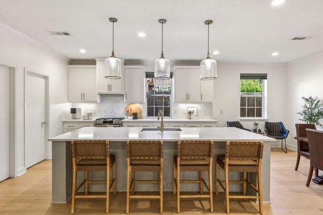 3744 Highgrove Drive, Dallas, TX 75220