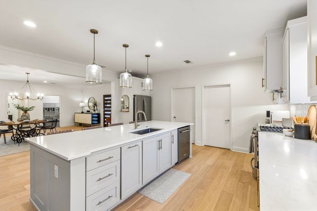 3744 Highgrove Drive, Dallas, TX 75220