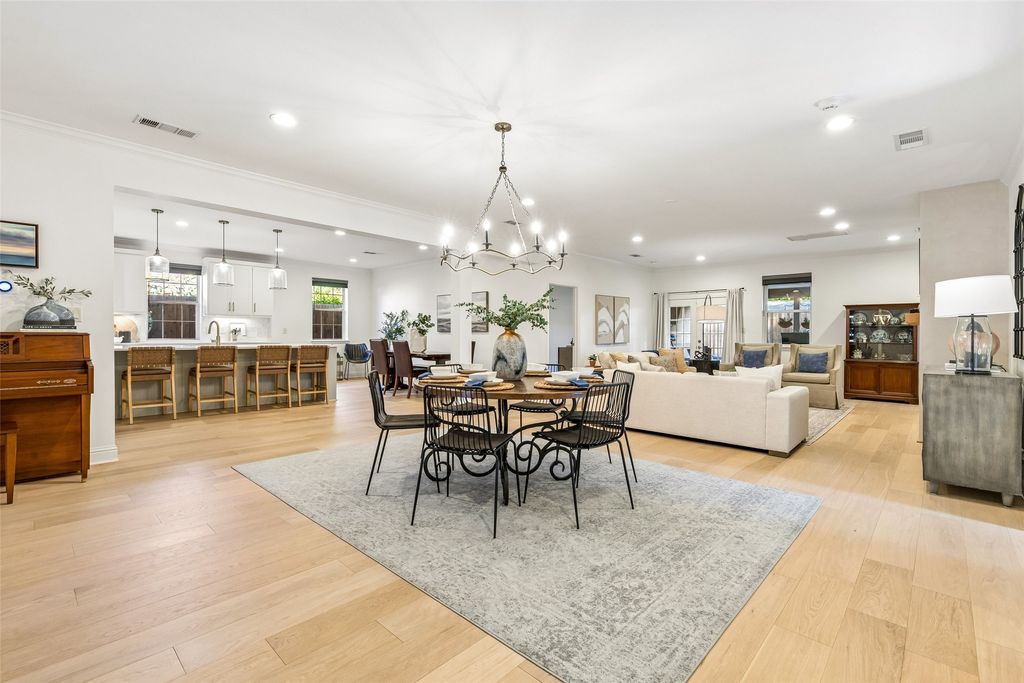 3744 Highgrove Drive, Dallas, TX 75220