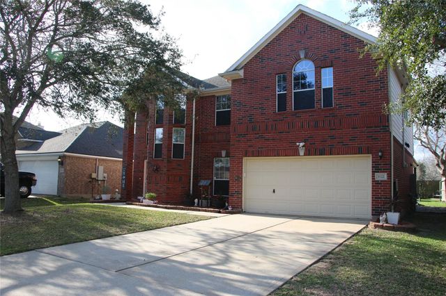 1122 Chase Park Drive, Bacliff, TX 77518