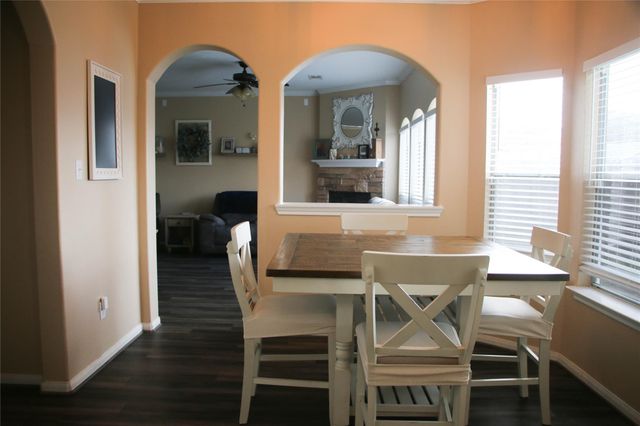 1122 Chase Park Drive, Bacliff, TX 77518