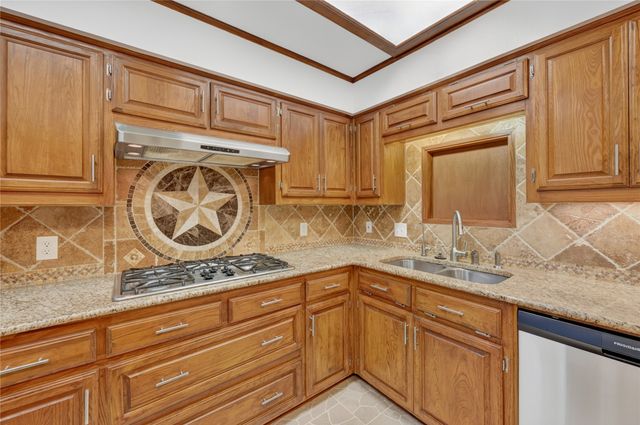 509 Missionary Ridge, Desoto, TX 75115
