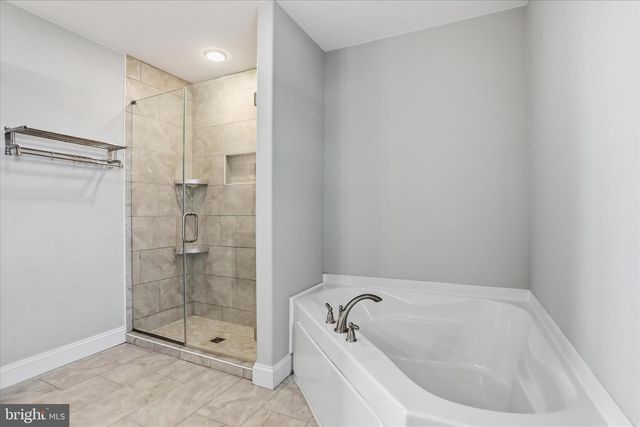 2503 SOMERSET ROAD, Chambersburg, PA 17202