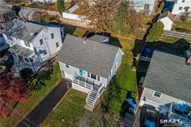 78 Rena Place, Fairfield, CT 06825
