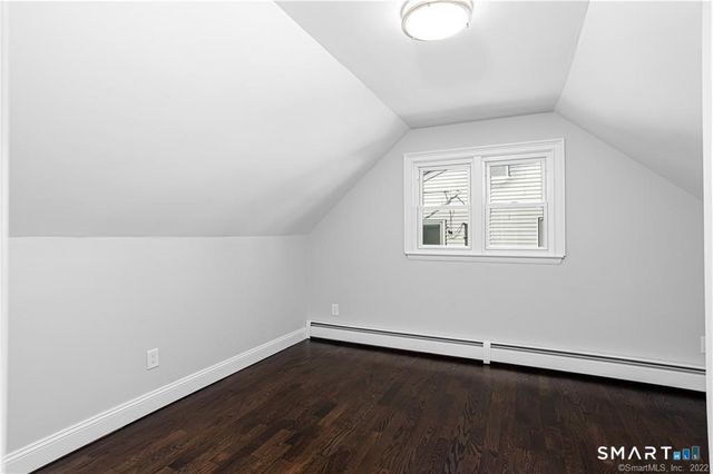 78 Rena Place, Fairfield, CT 06825