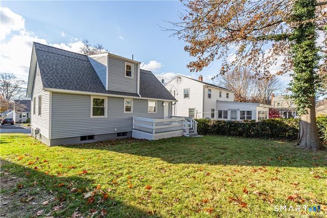 78 Rena Place, Fairfield, CT 06825