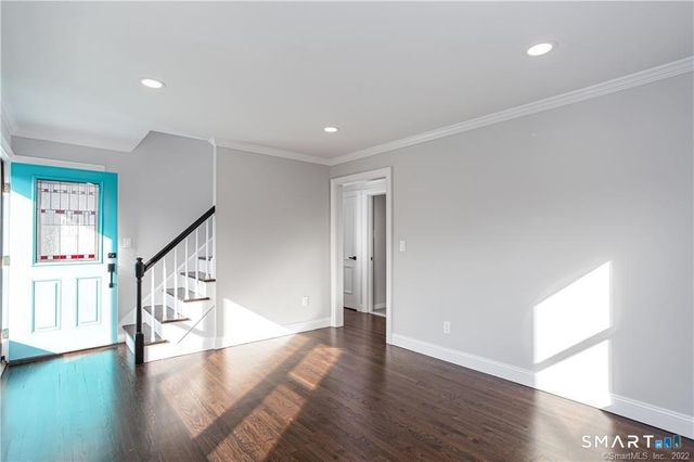 78 Rena Place, Fairfield, CT 06825