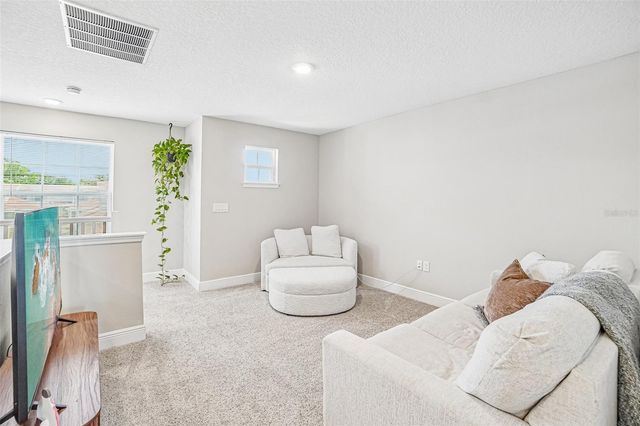5282 NEIL DRIVE, St Petersburg, FL 33714
