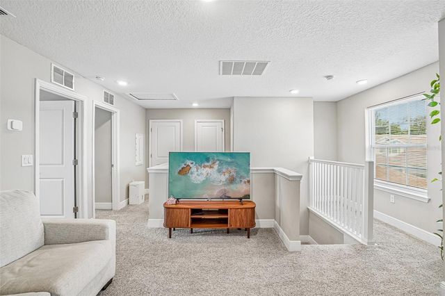 5282 NEIL DRIVE, St Petersburg, FL 33714