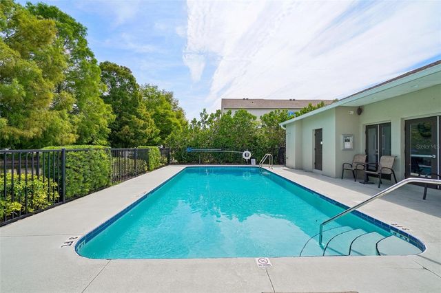 5282 NEIL DRIVE, St Petersburg, FL 33714