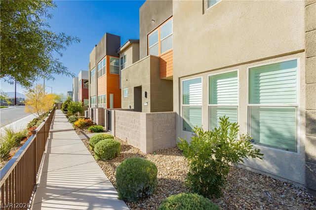 4331 Vantage Ridge Avenue, Las Vegas, NV 89141