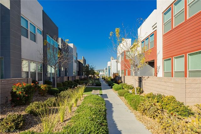 4331 Vantage Ridge Avenue, Las Vegas, NV 89141