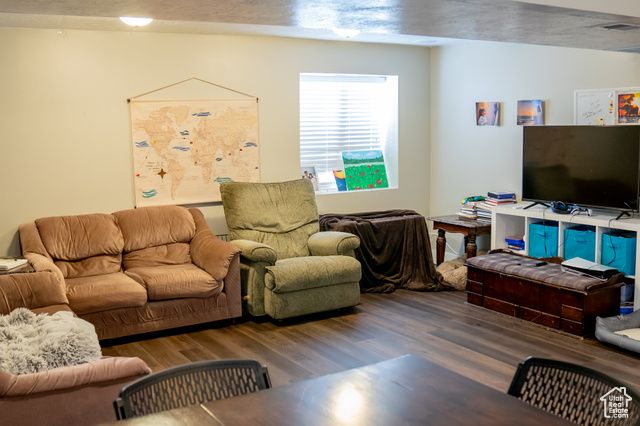 2269 S CLEAR CREEK RD, Nibley, UT 84321