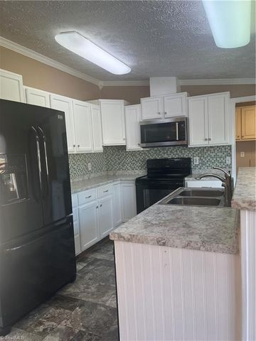 2831 Ayersville Road, Mayodan, NC 27027