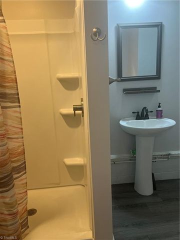 2831 Ayersville Road, Mayodan, NC 27027