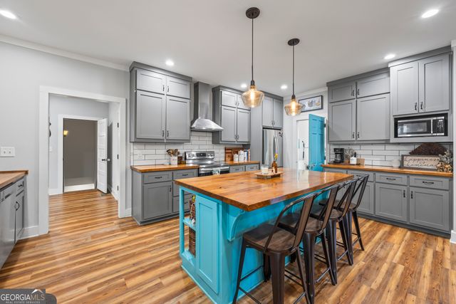 1060 Parker Creek Road, Watkinsville, GA 30677