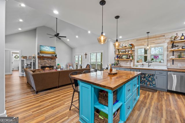 1060 Parker Creek Road, Watkinsville, GA 30677