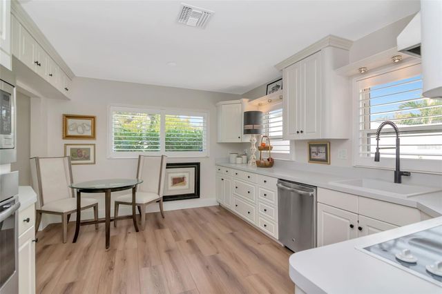 4402 W SAN MIGUEL, Tampa, FL 33629