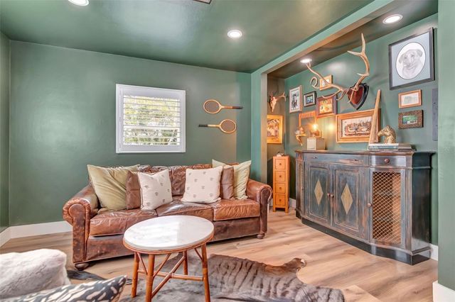 4402 W SAN MIGUEL, Tampa, FL 33629