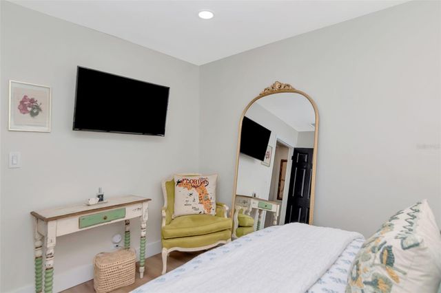 4402 W SAN MIGUEL, Tampa, FL 33629